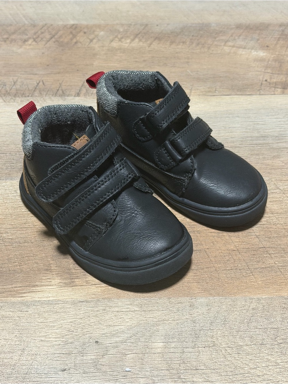 Cat & Jack Toddler Boys Black Velcro Shoes | Size 6